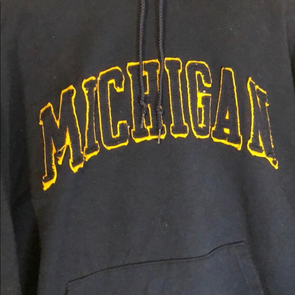 Champion Michigan hoodie - Picture 2 of 4